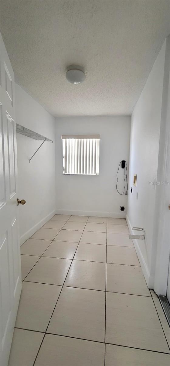 Image 24 of 25 For 1920 Manatee Drive