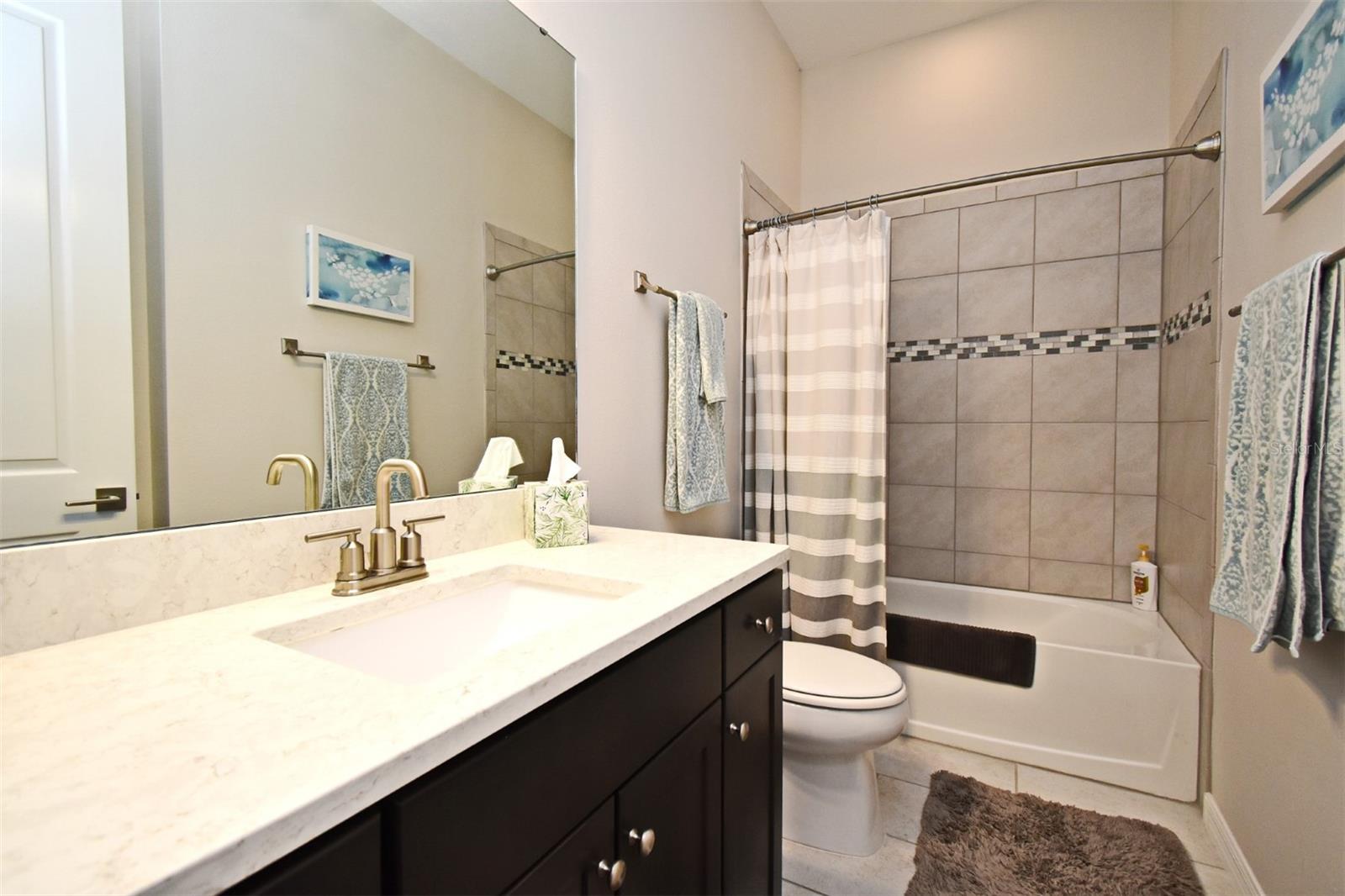 Image 23 of 40 For 7637 Sand Pierre Court