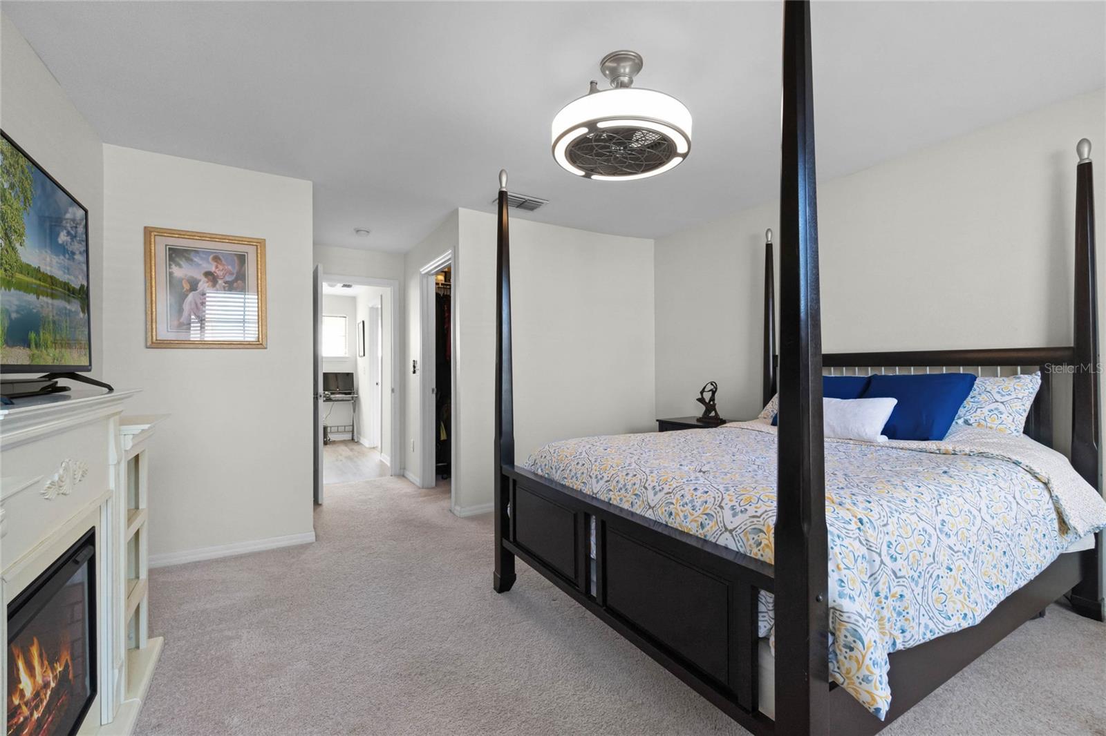 Image 12 of 20 For 709 Centervale Drive