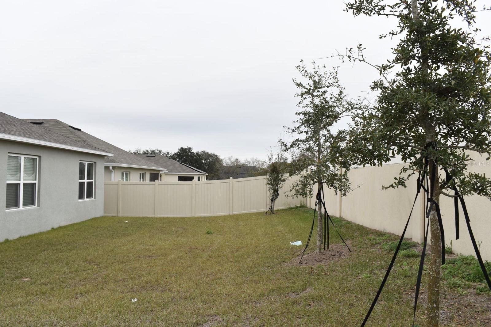 Image 19 of 20 For 476 Boardwalk Avenue