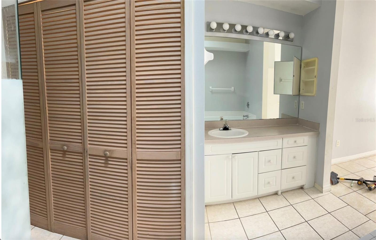 Image 12 of 14 For 720 Caribbean Drive