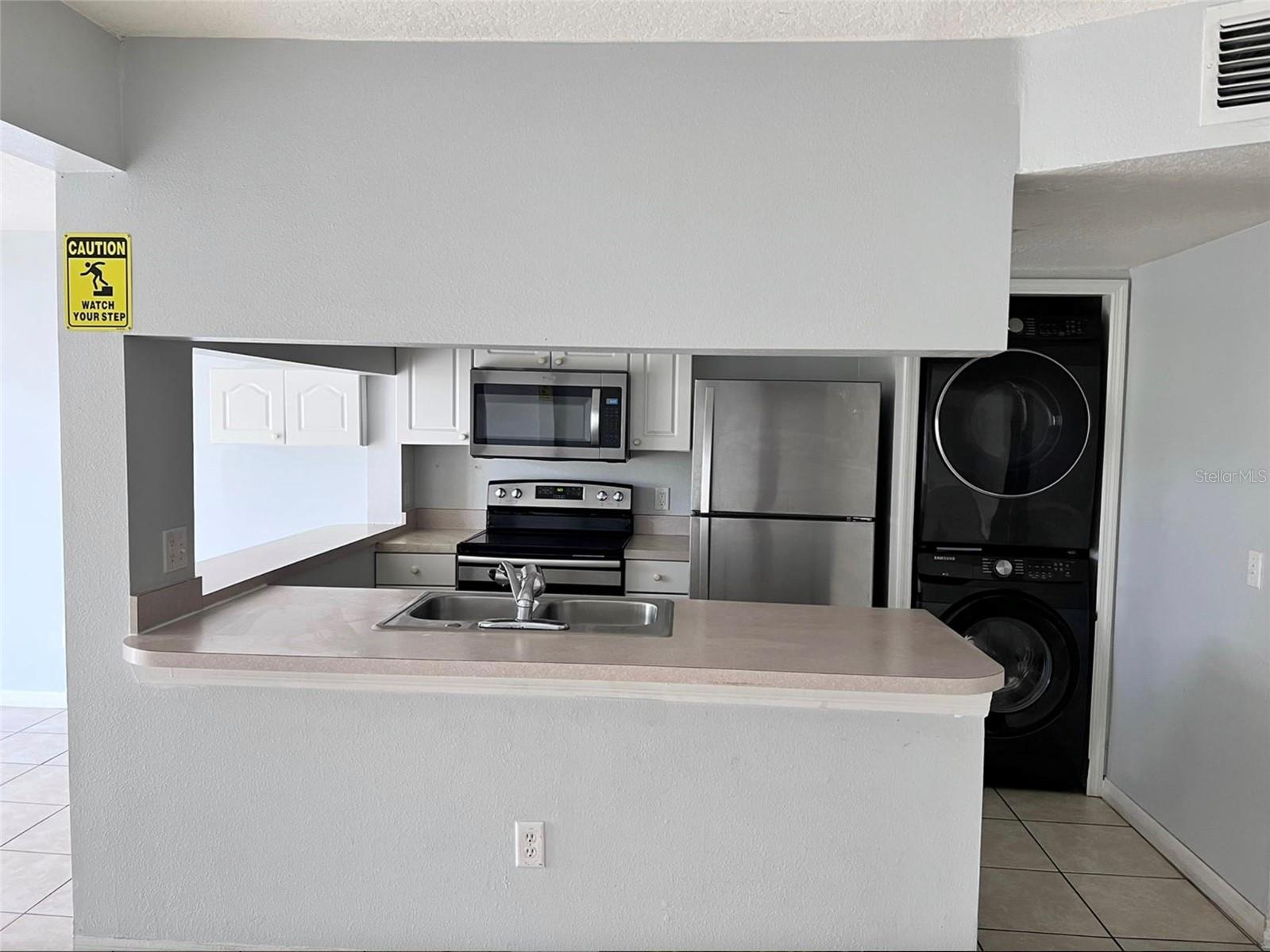 Image 2 of 14 For 720 Caribbean Drive