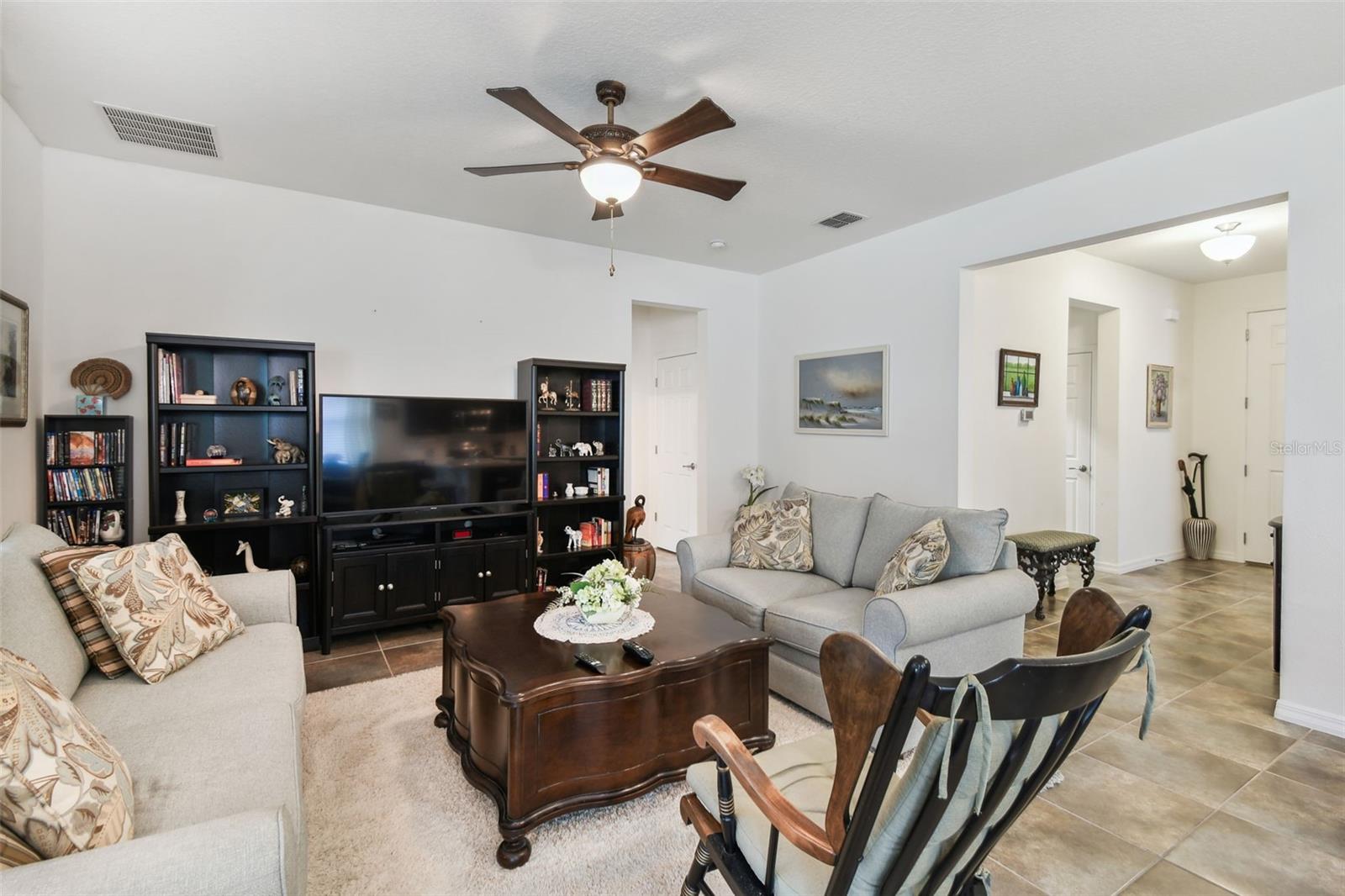 Image 10 of 56 For 1398 Del Mar Drive