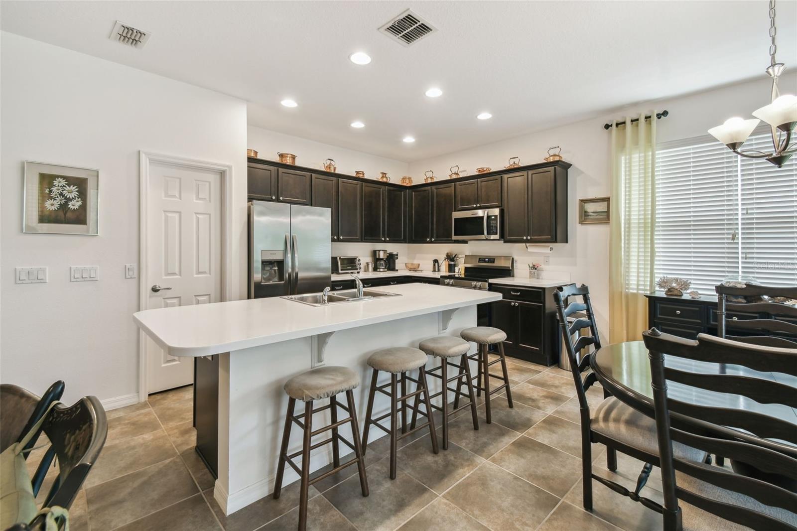 Image 13 of 56 For 1398 Del Mar Drive