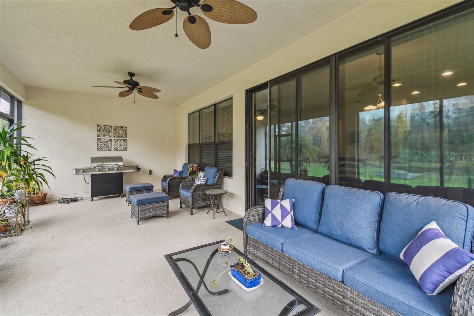 Image 30 of 56 For 1398 Del Mar Drive