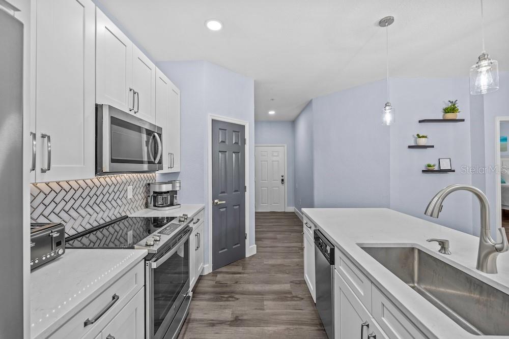 Image 17 of 60 For 7671 Comrow Street 303