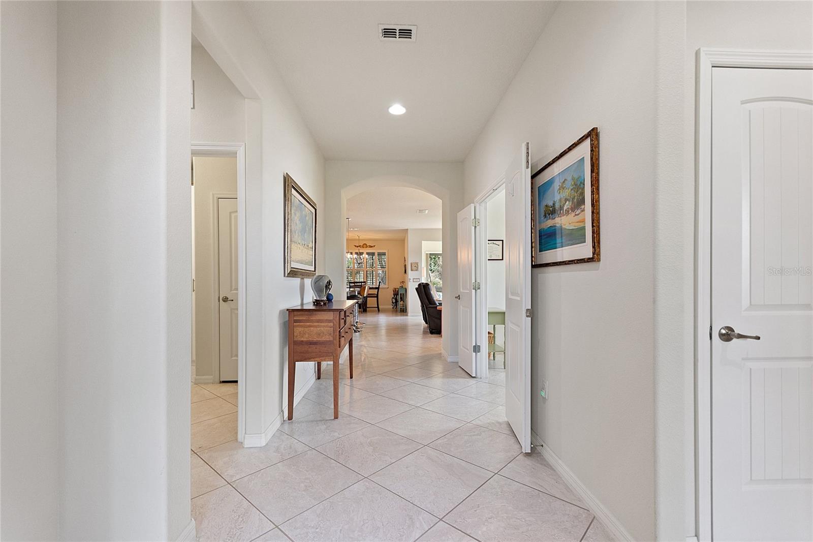 Image 15 of 74 For 246 Tomelloso Way