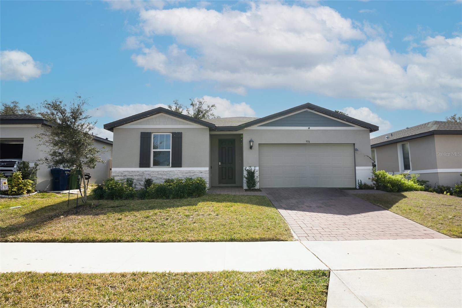 Details for 956 Cambridge Drive, WINTER HAVEN, FL 33881