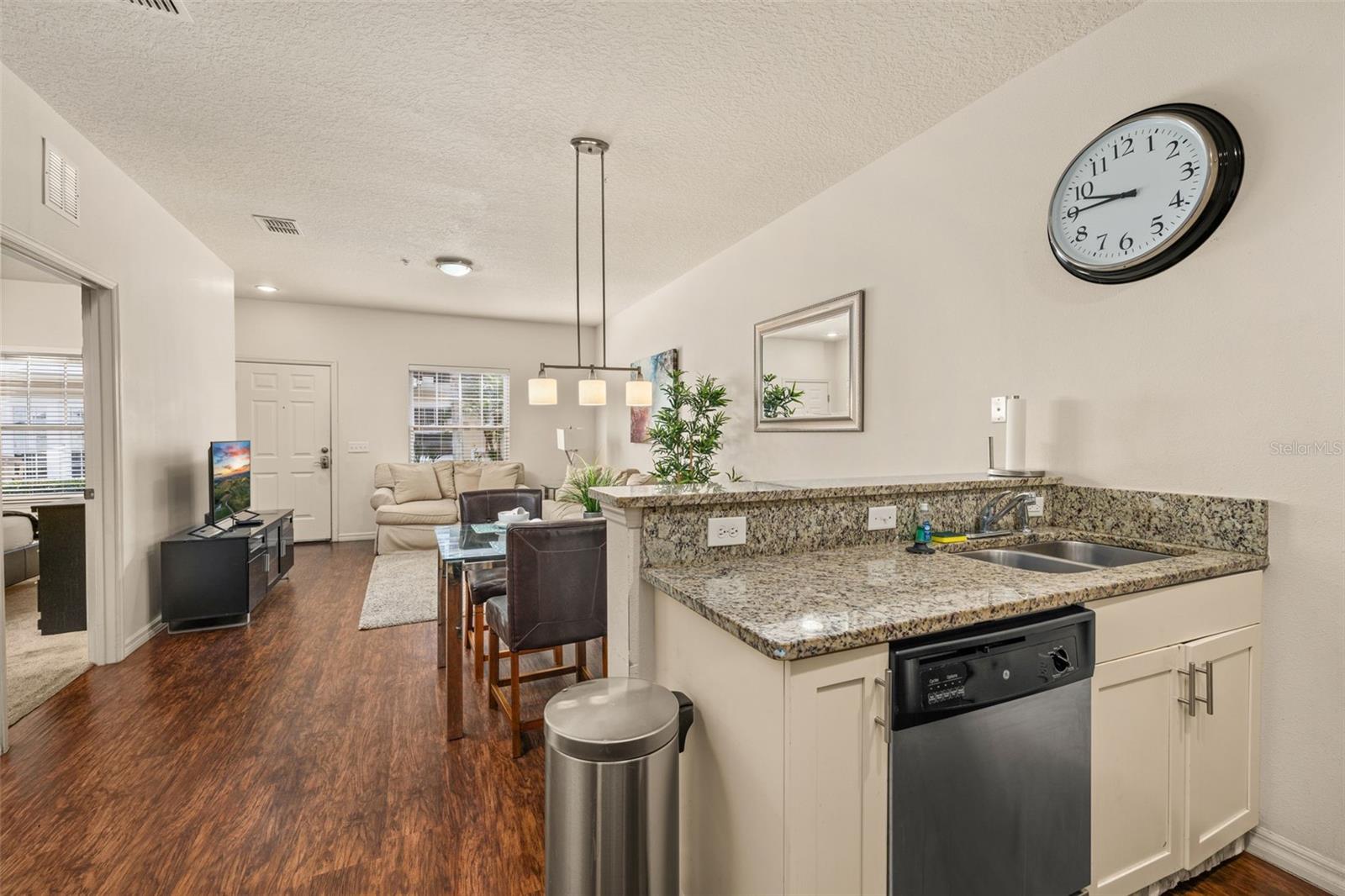 Image 15 of 48 For 5360 Diplomat Court 107