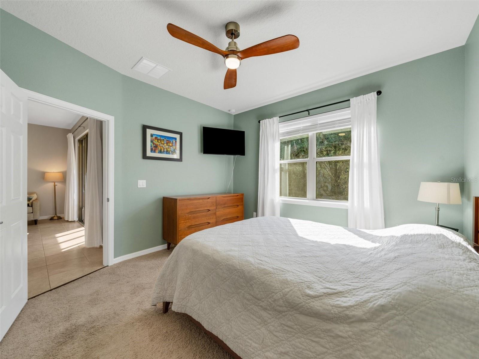 Image 18 of 55 For 1036 Salamanca Place