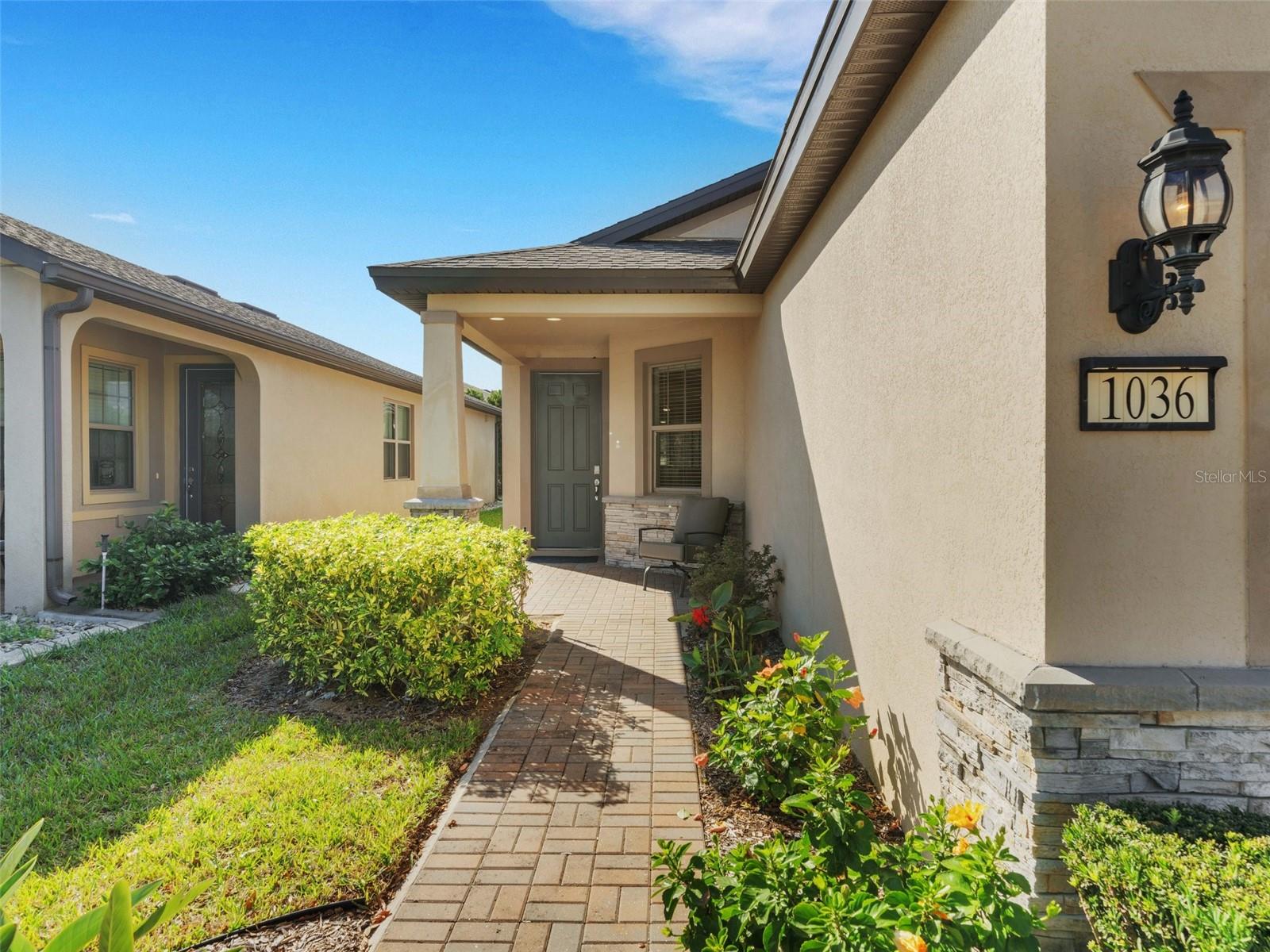 Image 2 of 55 For 1036 Salamanca Place