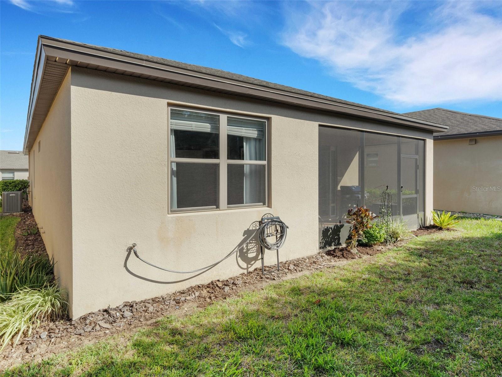 Image 33 of 55 For 1036 Salamanca Place