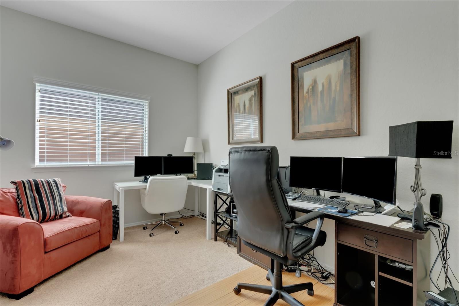 Image 43 of 86 For 280 Del Sol Avenue