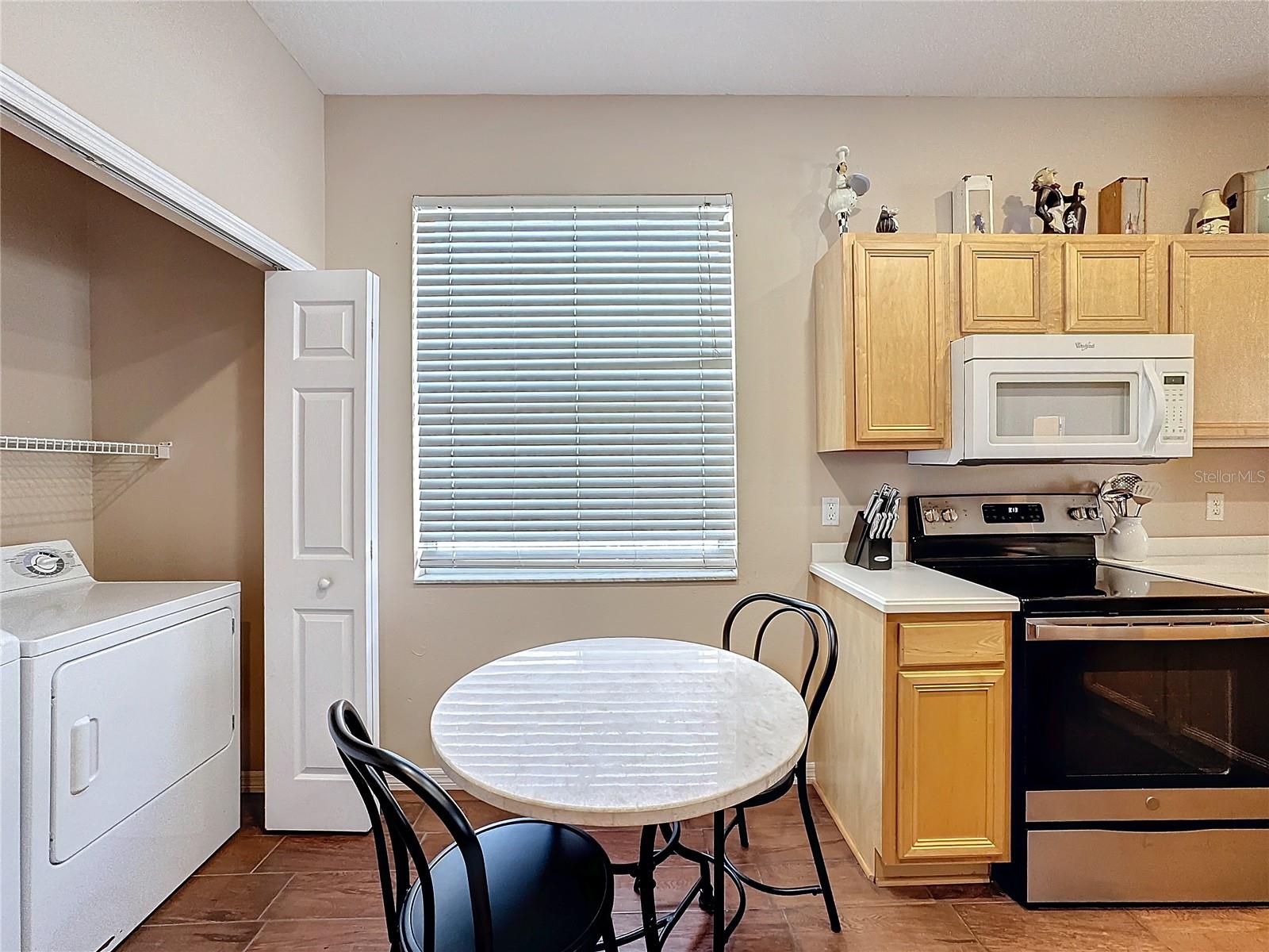 Image 16 of 61 For 331 Henley Circle