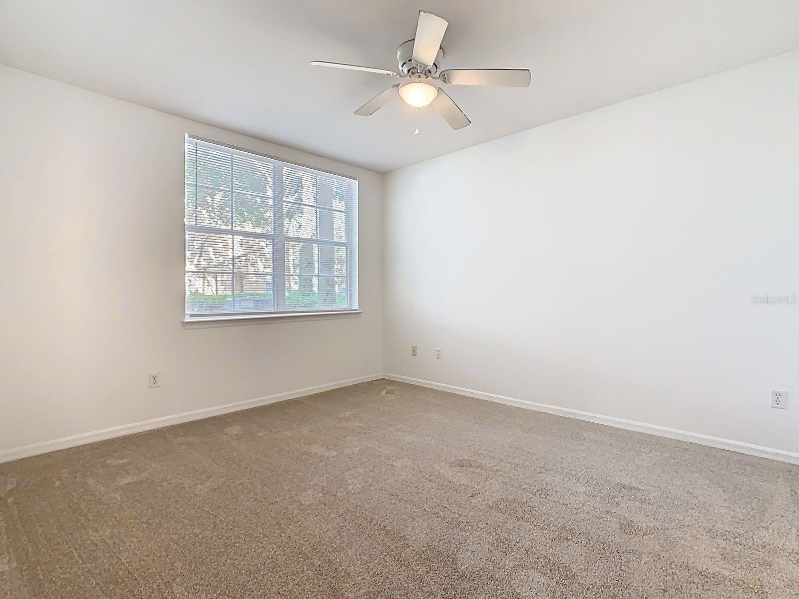 Image 17 of 28 For 720 Siena Palm Drive 101