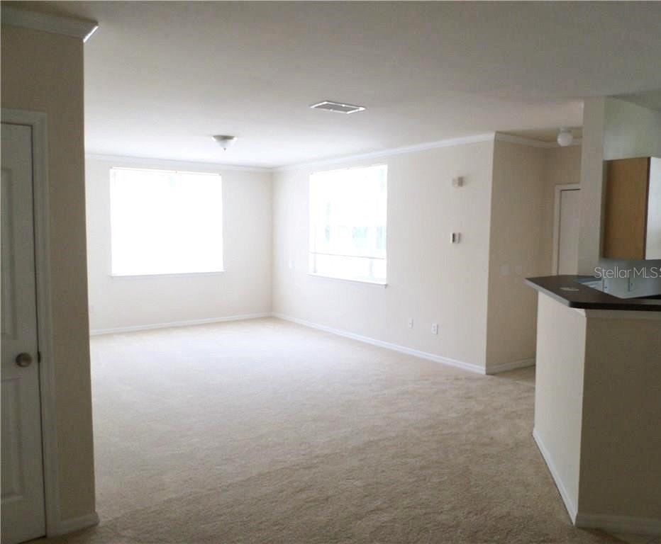 Image 5 of 28 For 720 Siena Palm Drive 101
