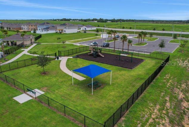 Image 12 of 47 For 1827 Silverbell Loop