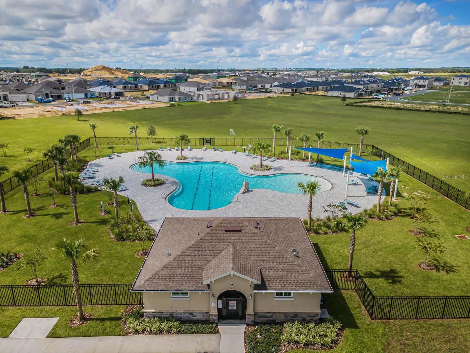 Image 43 of 47 For 1827 Silverbell Loop