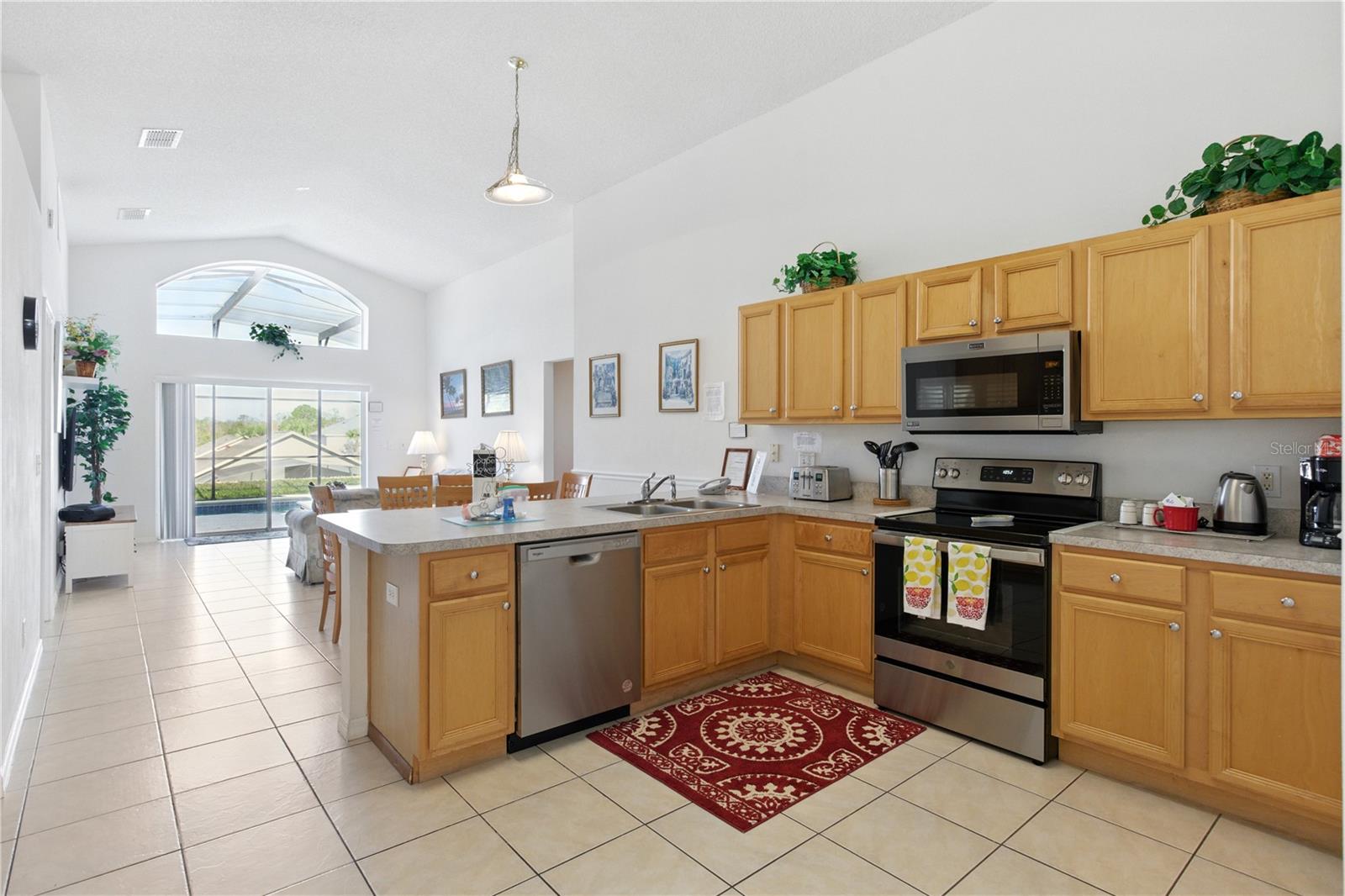 Image 7 of 35 For 8595 Sunrise Key Drive