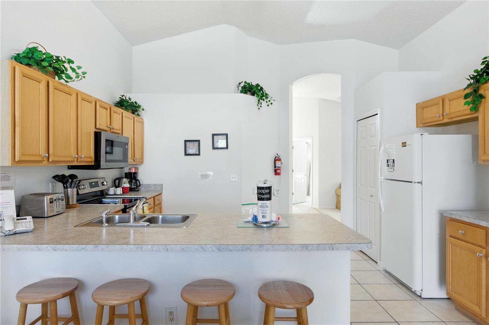 Image 8 of 35 For 8595 Sunrise Key Drive