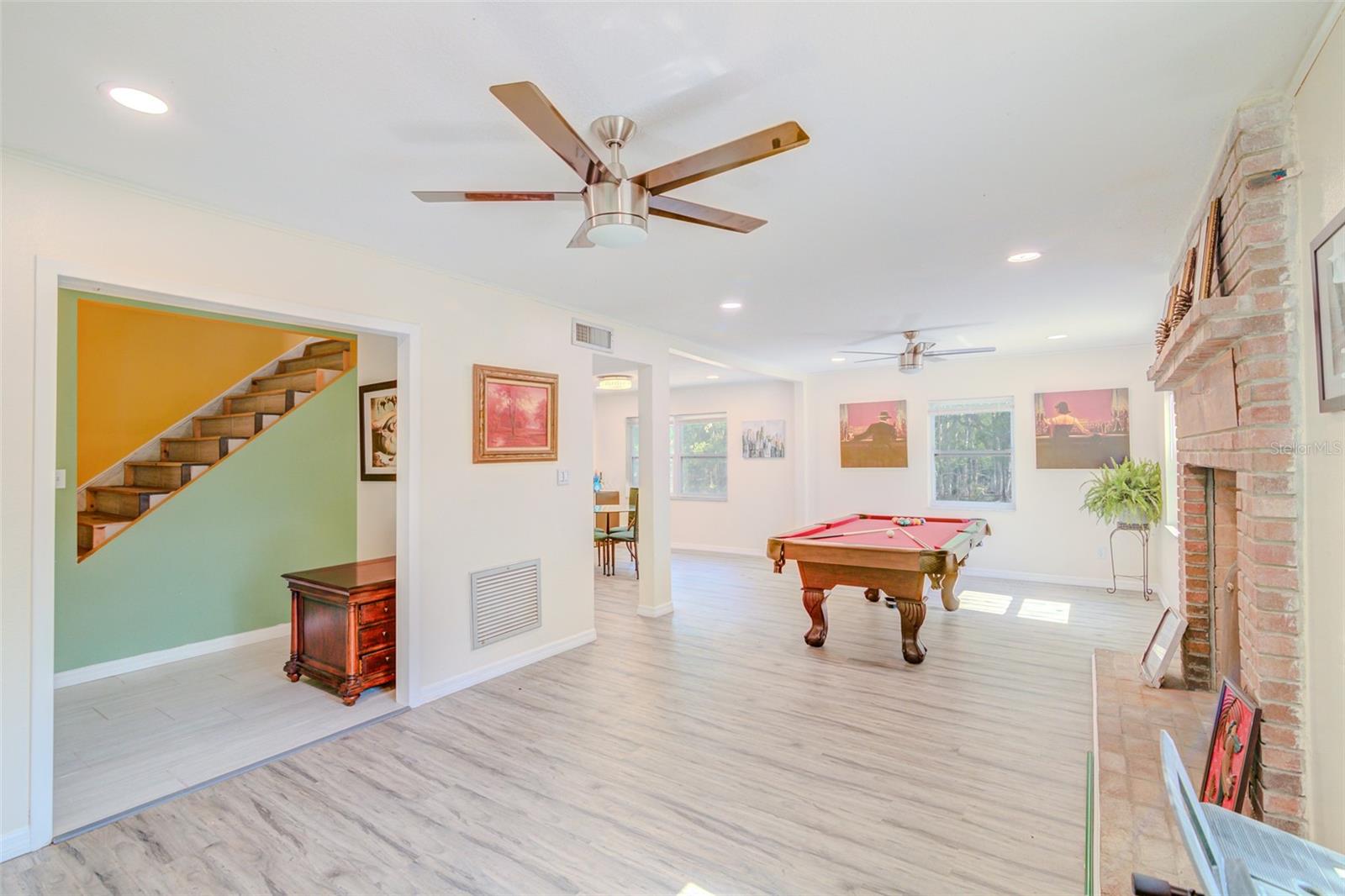Image 7 of 78 For 15345 Rockridge Road
