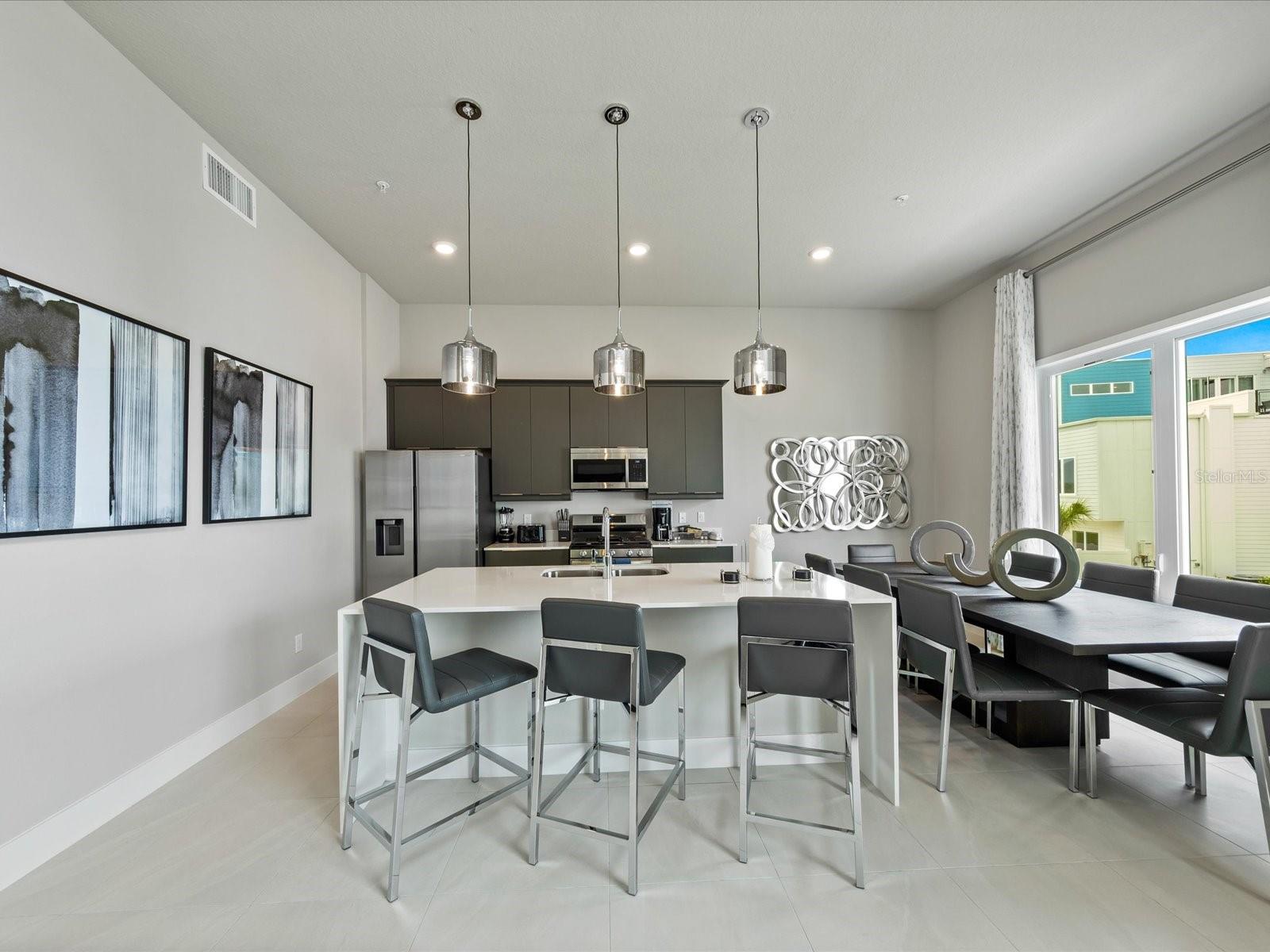 Image 10 of 61 For 7770 Sandy Ridge Drive 225