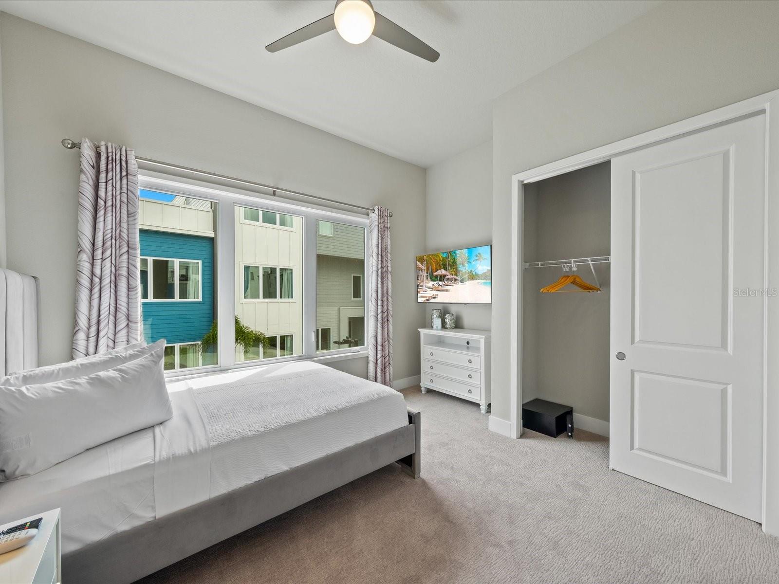 Image 19 of 61 For 7770 Sandy Ridge Drive 225