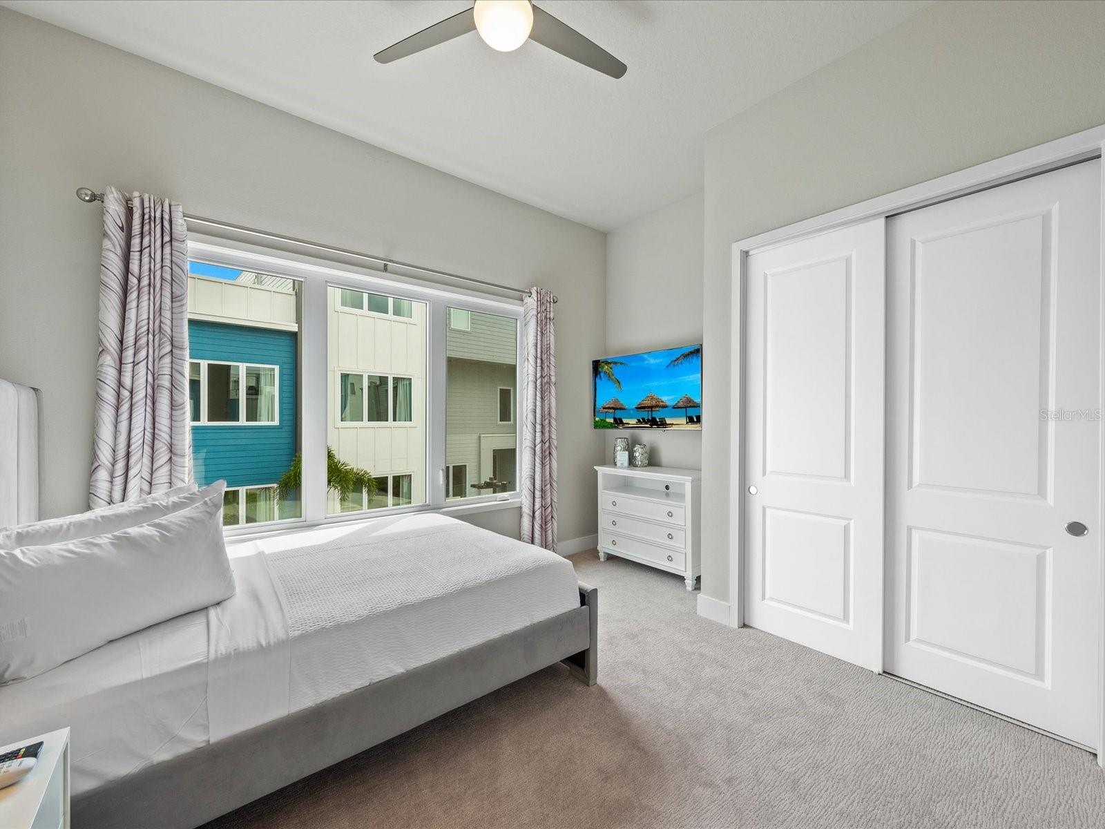 Image 20 of 61 For 7770 Sandy Ridge Drive 225