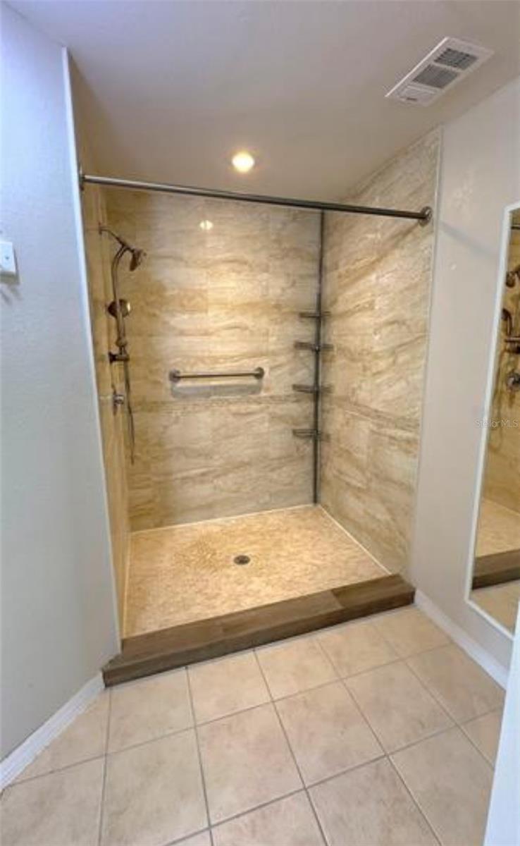 Image 10 of 11 For 3384 Corona Village Way 102