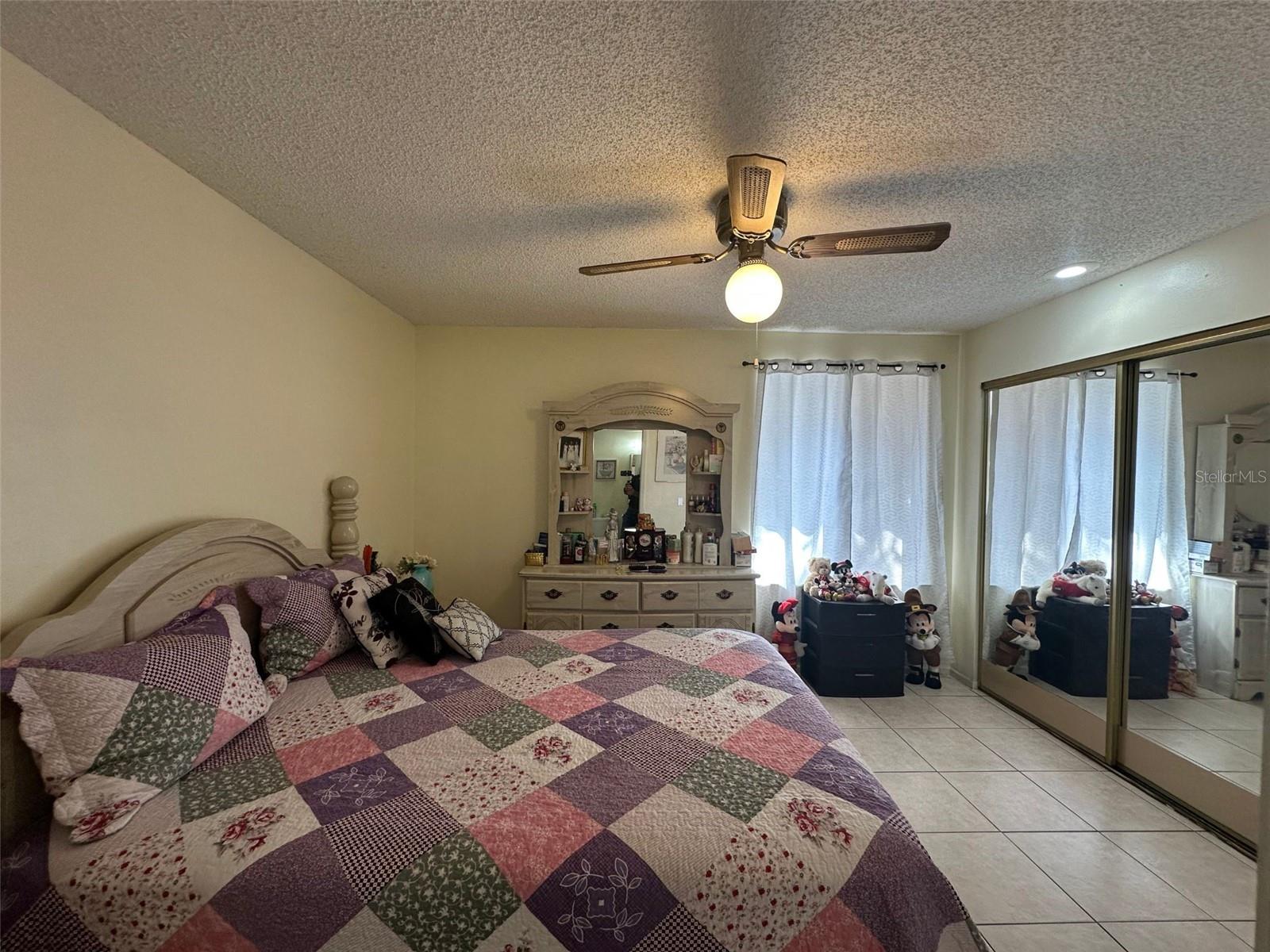 Image 13 of 23 For 996 Dolphin Drive