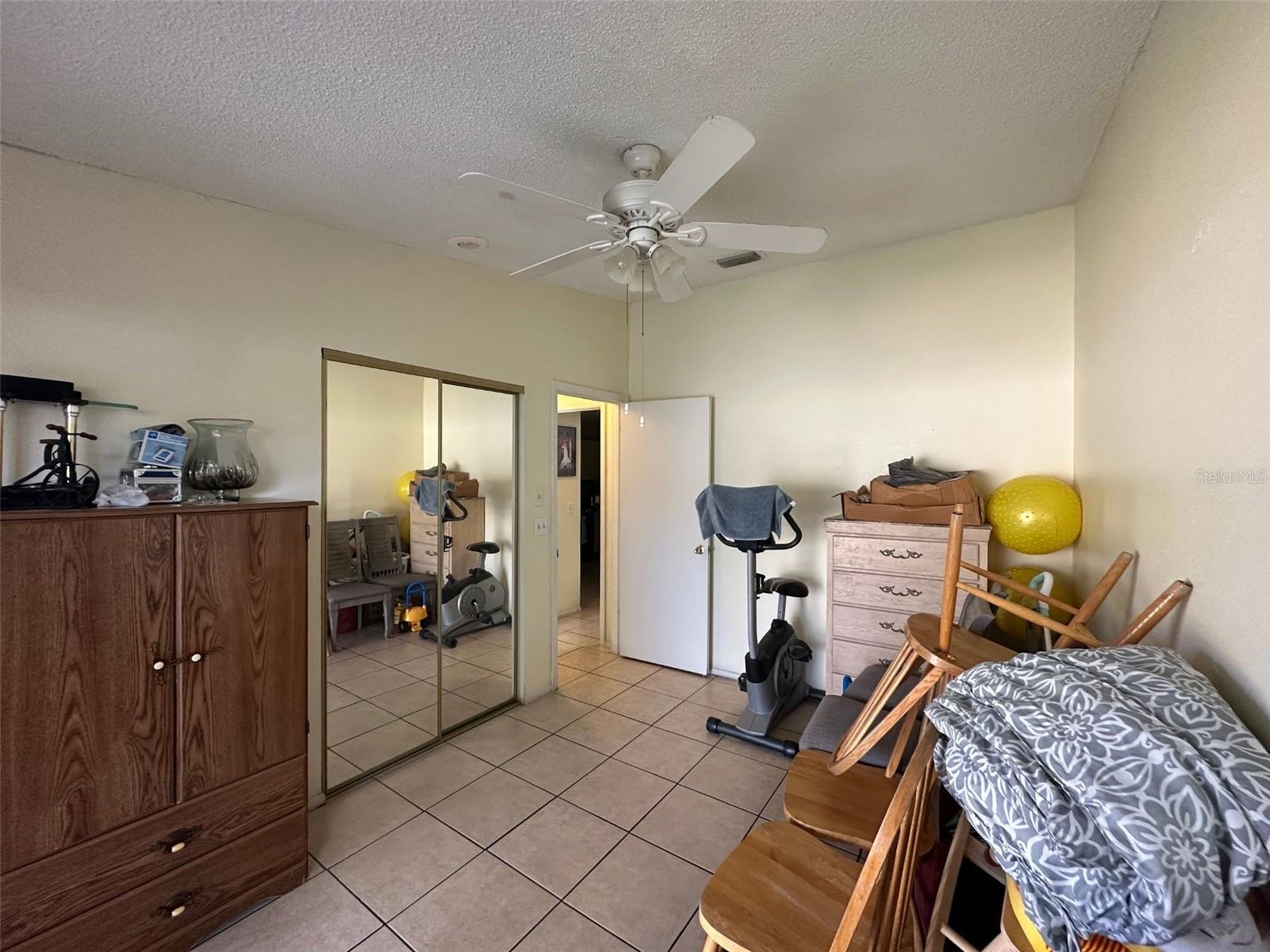 Image 17 of 23 For 996 Dolphin Drive
