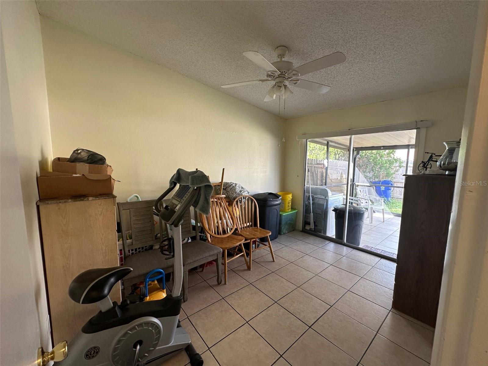 Image 18 of 23 For 996 Dolphin Drive