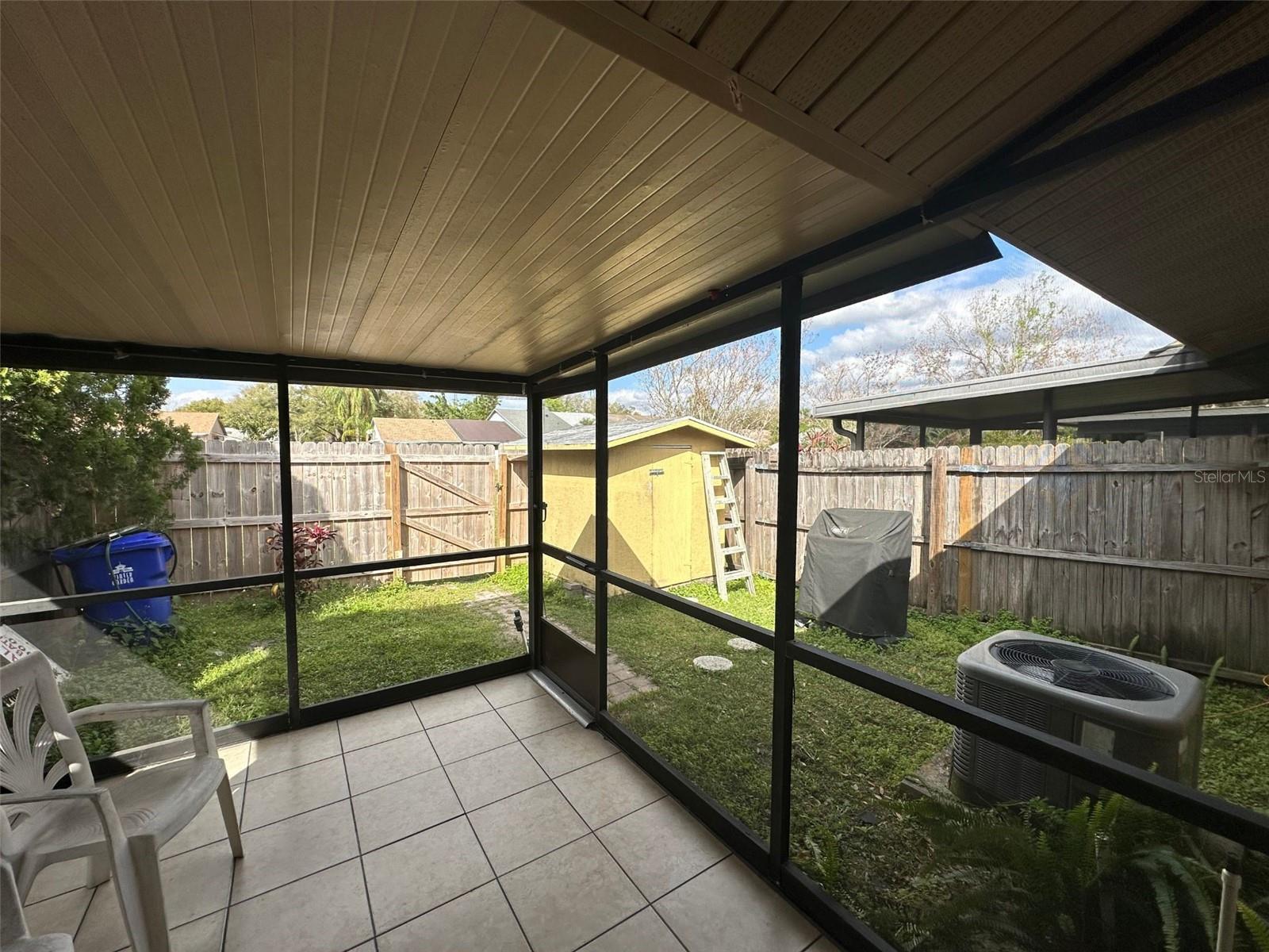 Image 22 of 23 For 996 Dolphin Drive