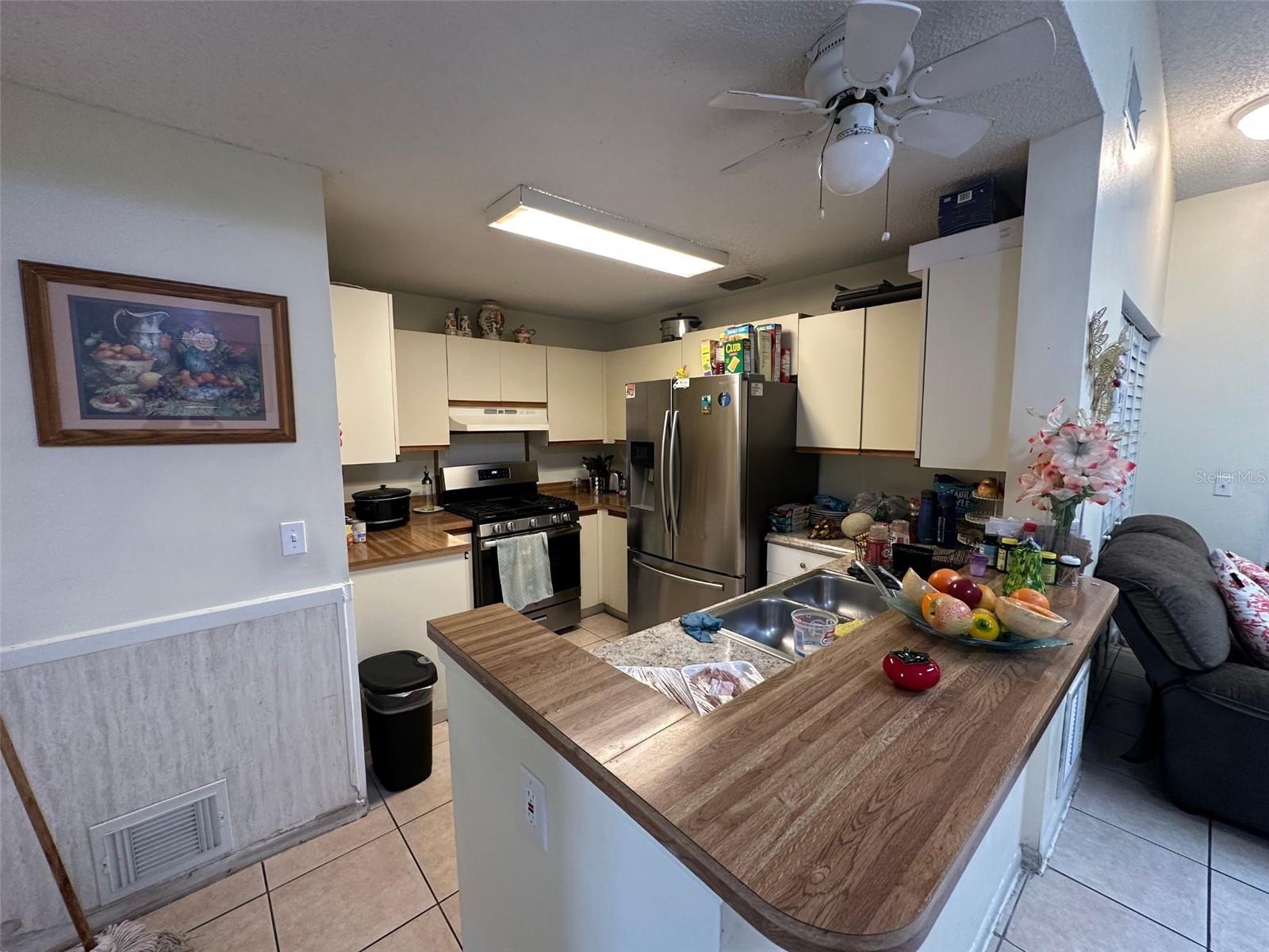 Image 7 of 23 For 996 Dolphin Drive