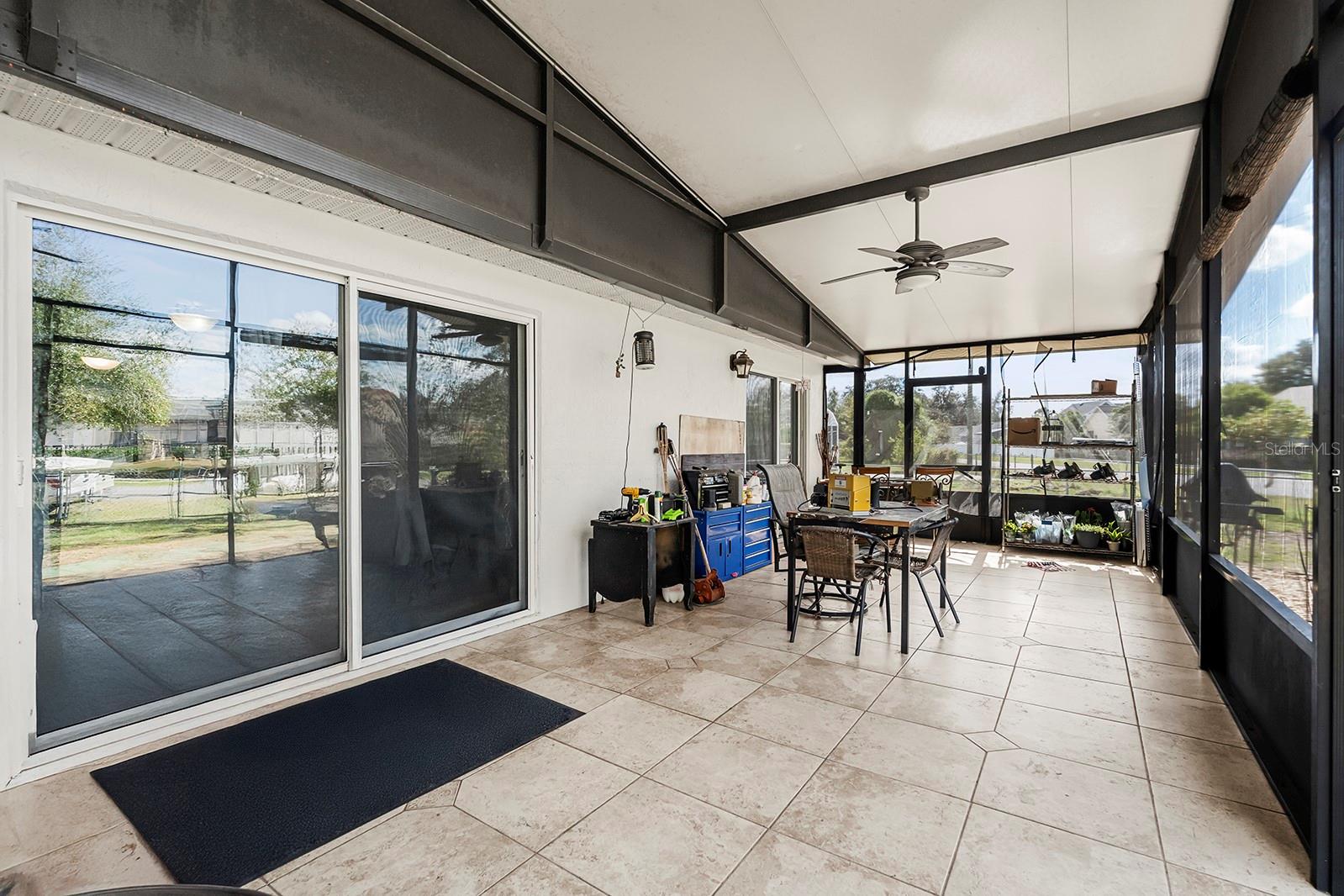 Image 22 of 31 For 1433 Kingston Way