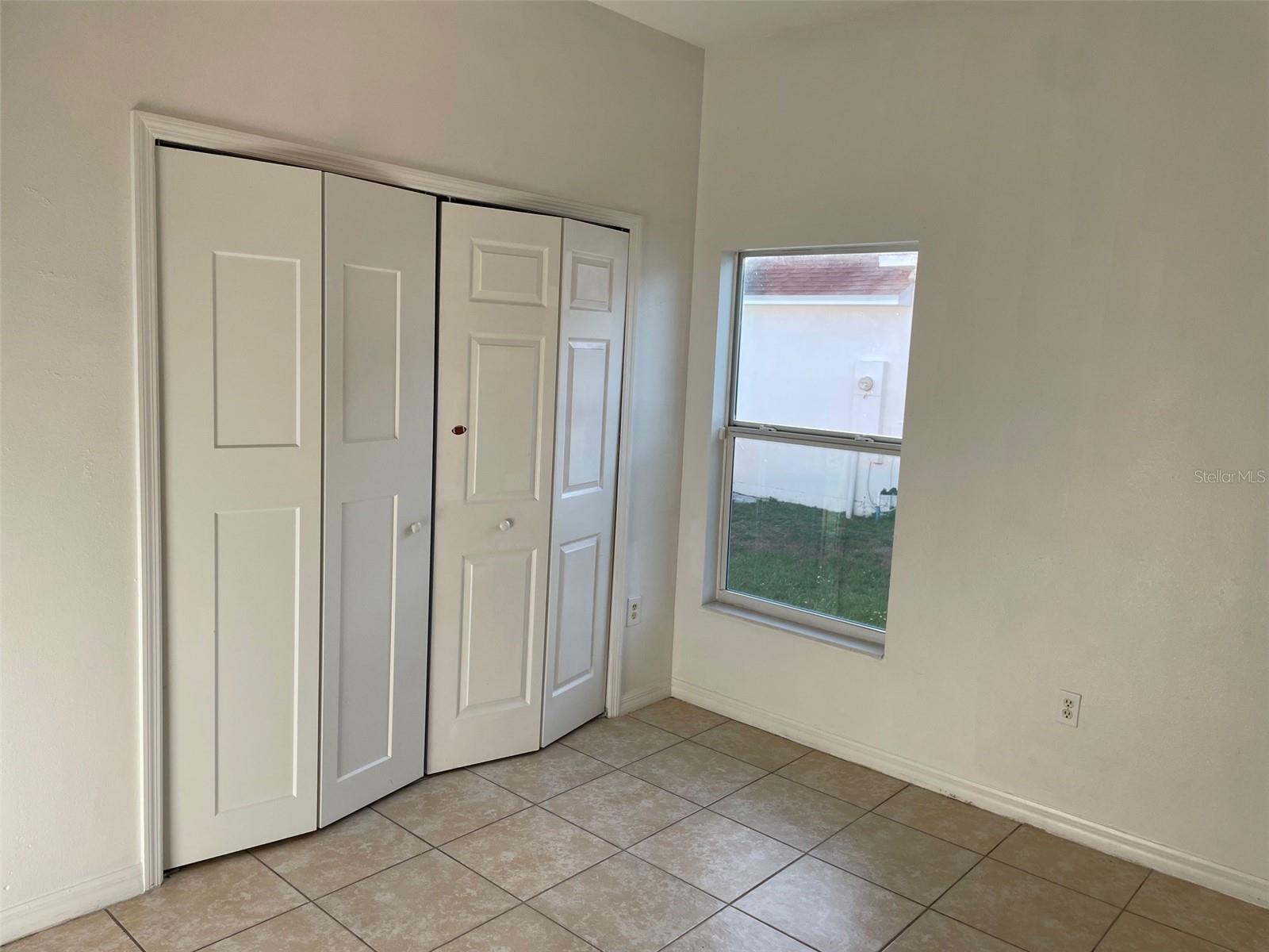 Image 23 of 28 For 828 Abbeville Court