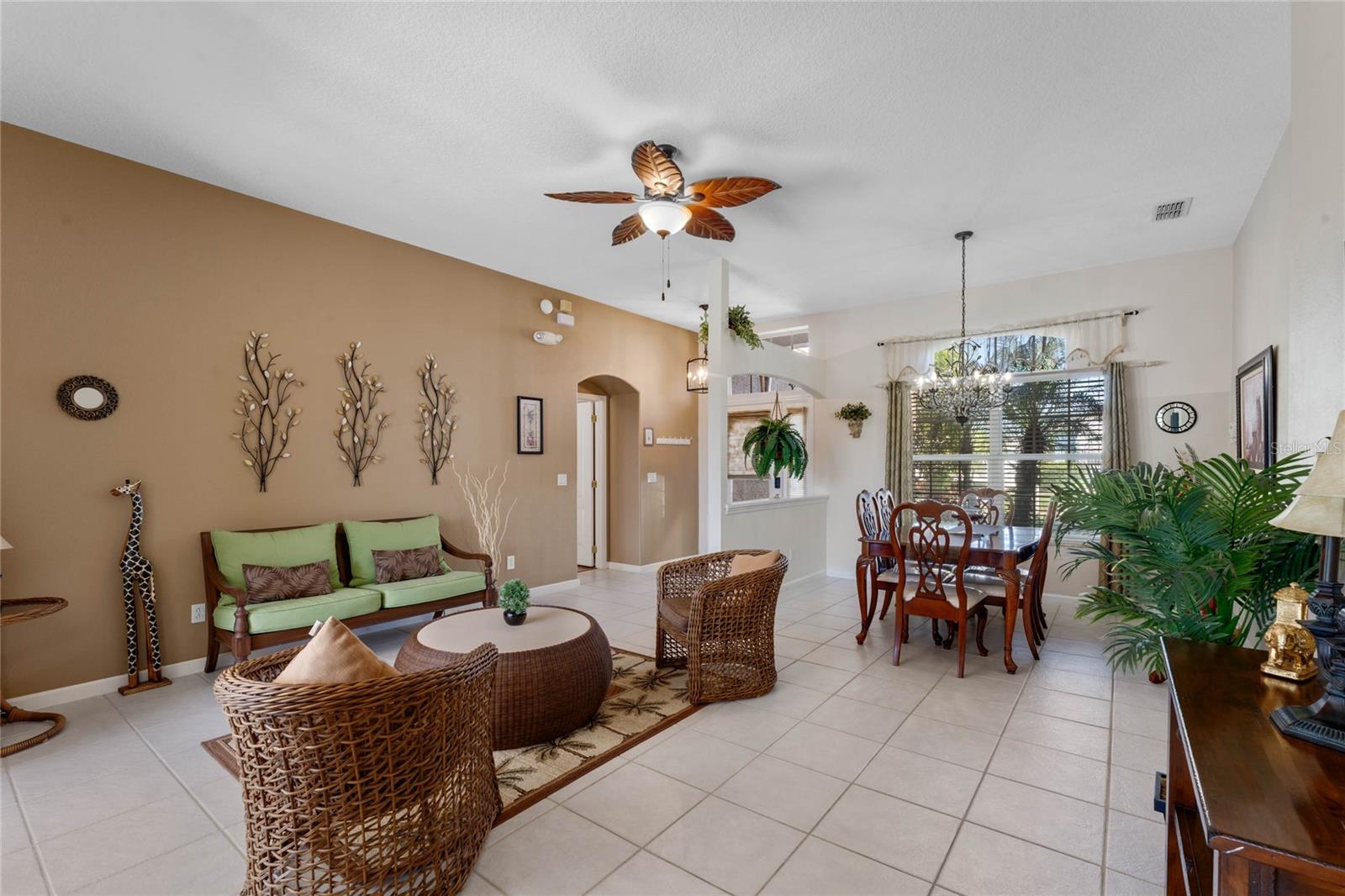 Image 12 of 54 For 141 Prestwick Drive