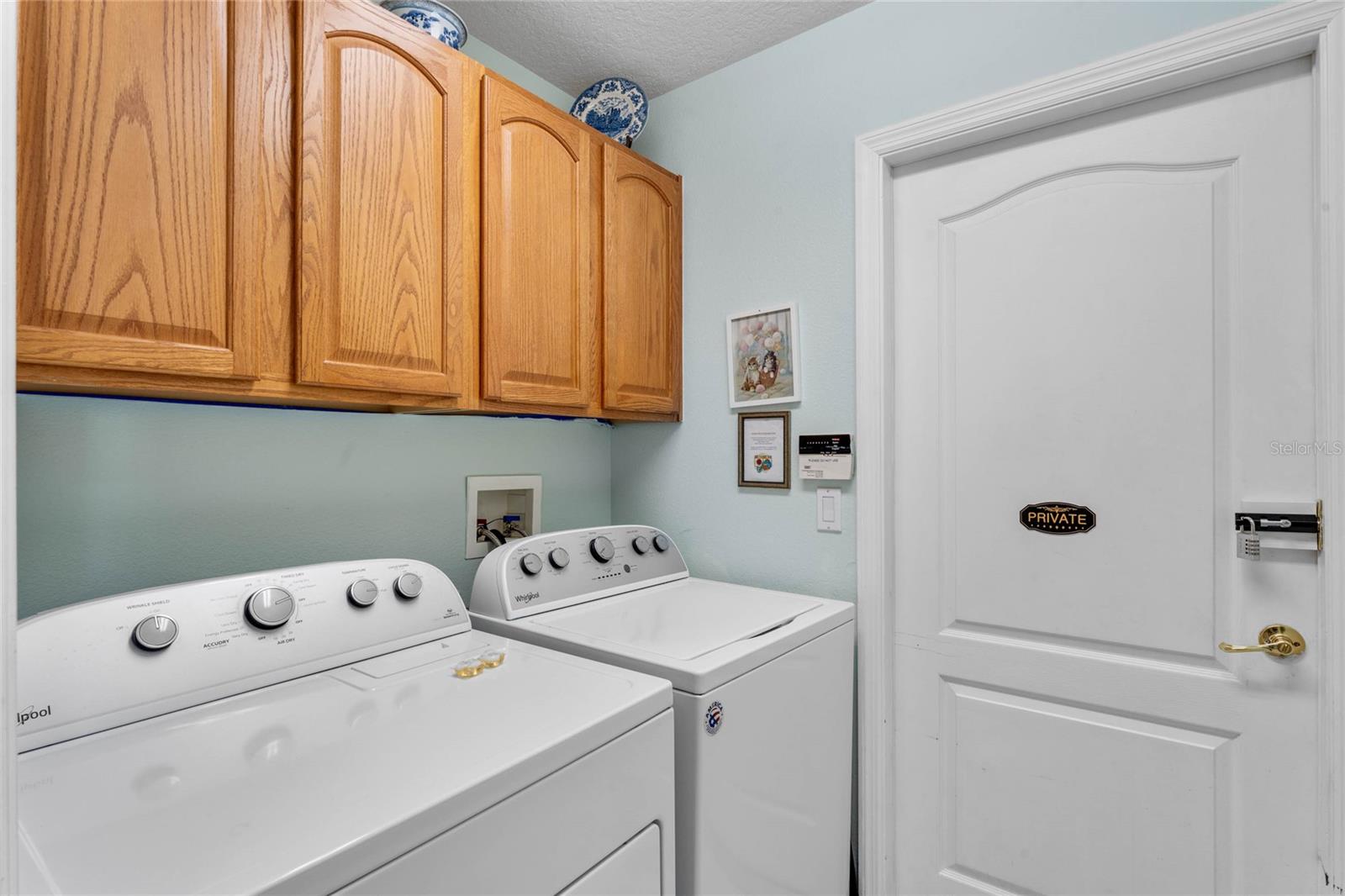 Image 37 of 54 For 141 Prestwick Drive