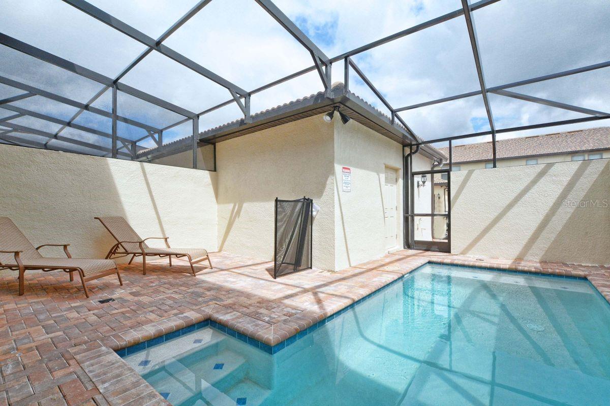 Image 14 of 30 For 8908 Adriatico Lane