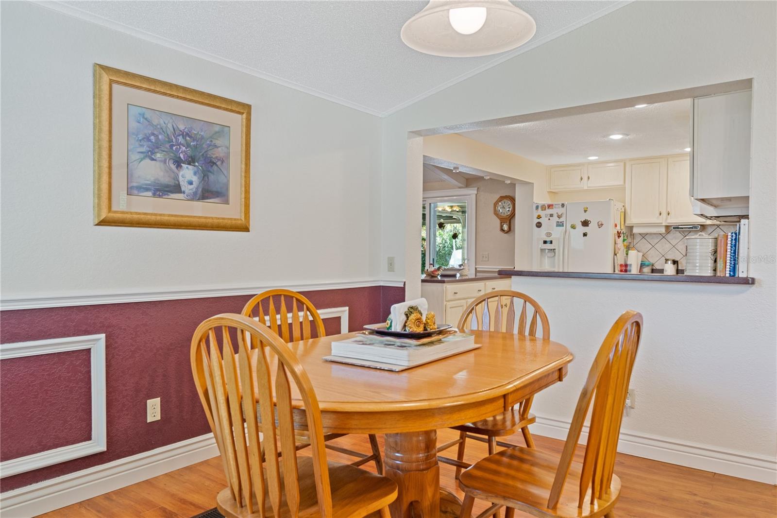 Image 10 of 43 For 401 Woodlawn Terrace