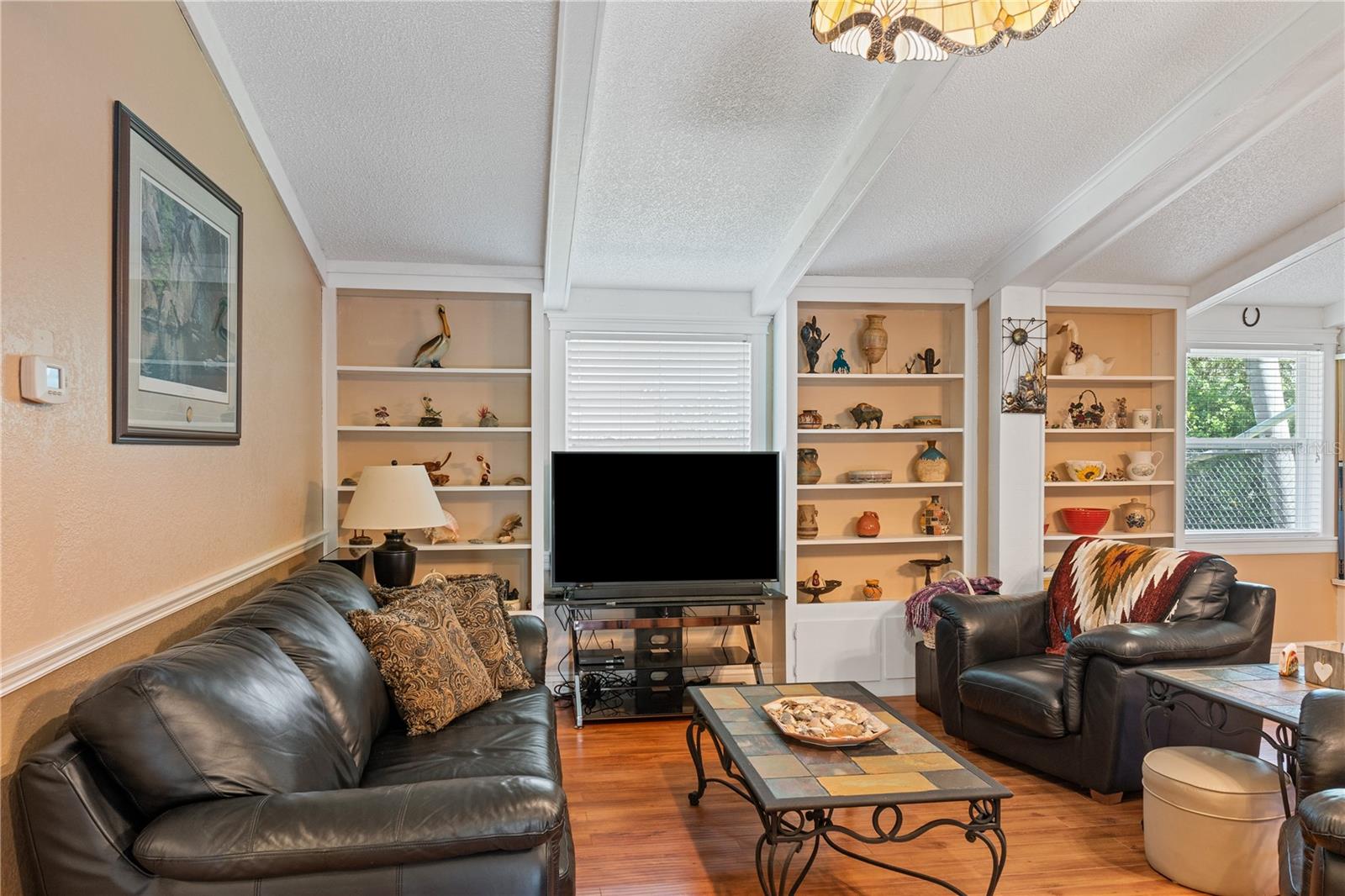 Image 30 of 43 For 401 Woodlawn Terrace