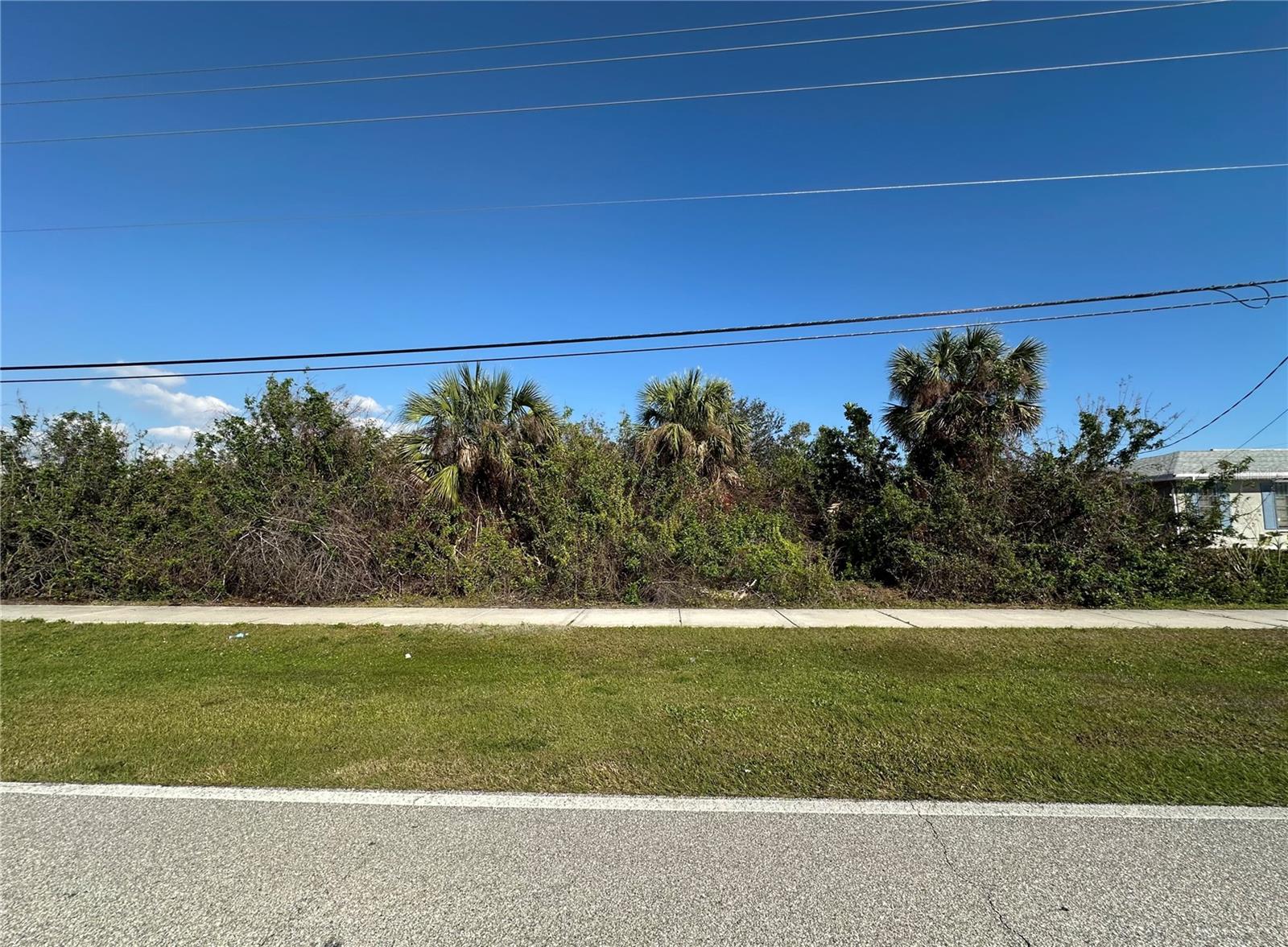 Details for 6390 Spinnaker Boulevard, ENGLEWOOD, FL 34224