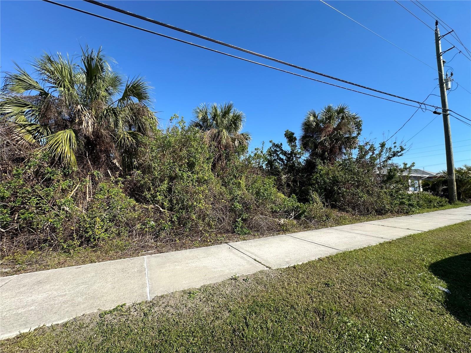 Image 11 of 20 For 6390 Spinnaker Boulevard