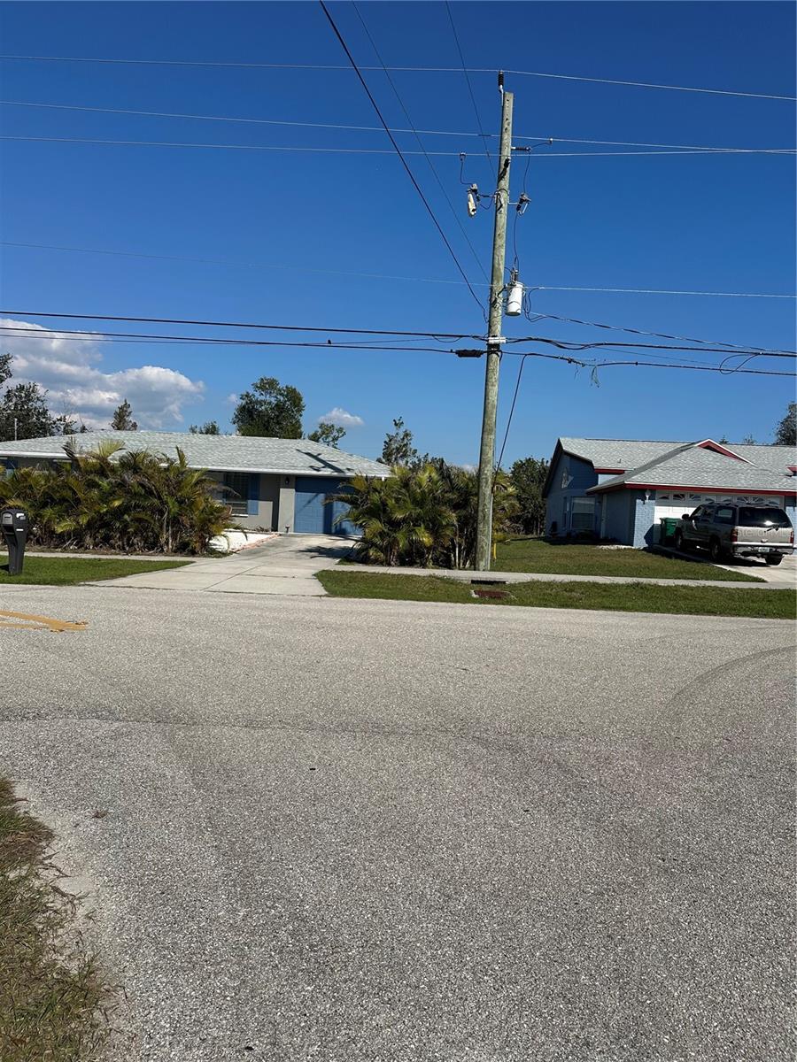 Image 15 of 20 For 6390 Spinnaker Boulevard