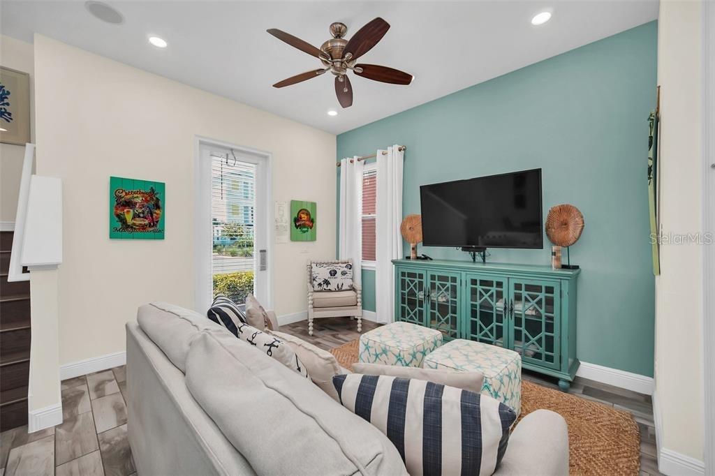 Image 4 of 41 For 8029 Sandy Toes Way