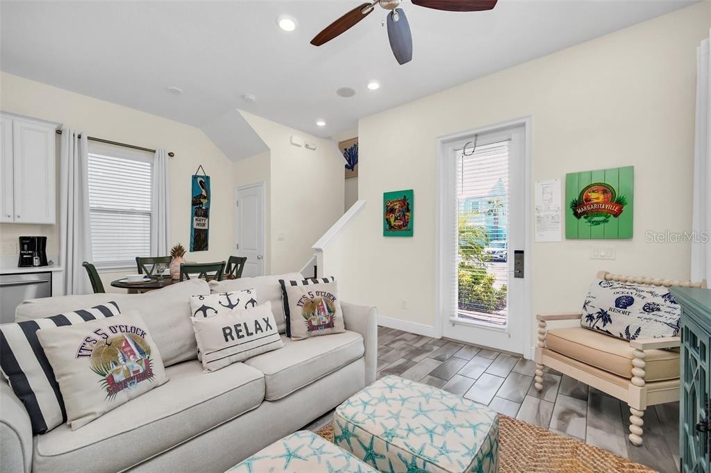 Image 5 of 41 For 8029 Sandy Toes Way