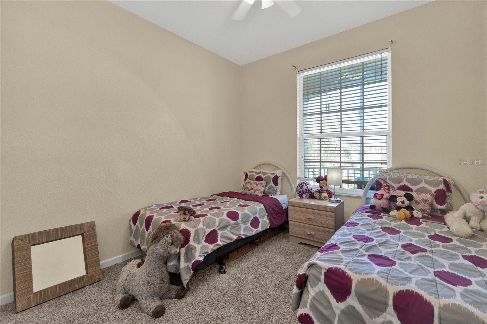 Image 18 of 32 For 8103 Coconut Palm Way 205