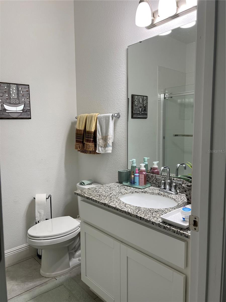 Image 25 of 48 For 9690 Emerald Berry Drive