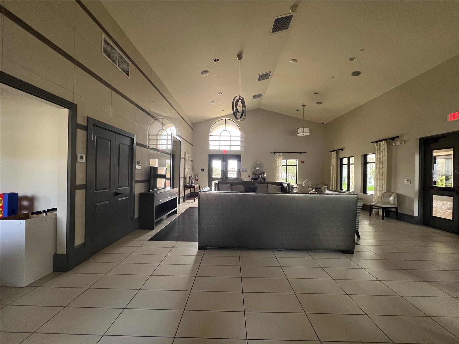 Image 43 of 48 For 9690 Emerald Berry Drive