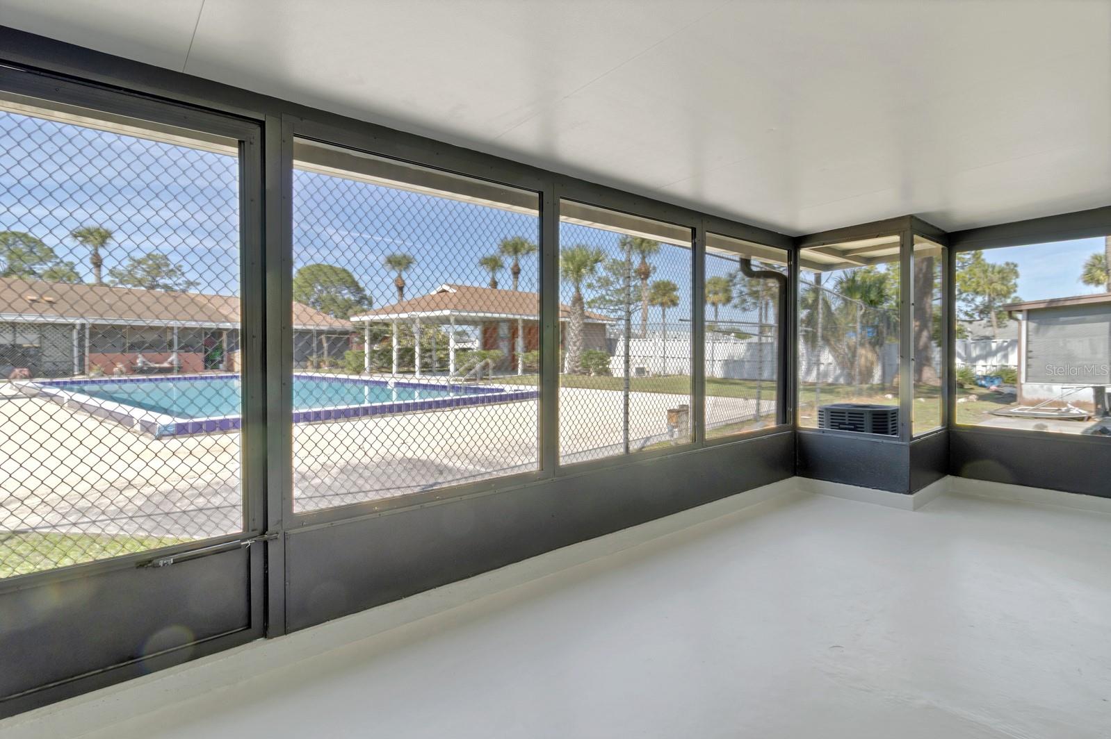Image 16 of 18 For 30 Las Palmas Way